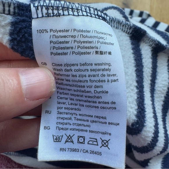 HELLY HANSEN  WOMEN BYKLE GRAPHIC FLEECE STRIPED BLUE AND WHITE - M - Picture 6 of 11